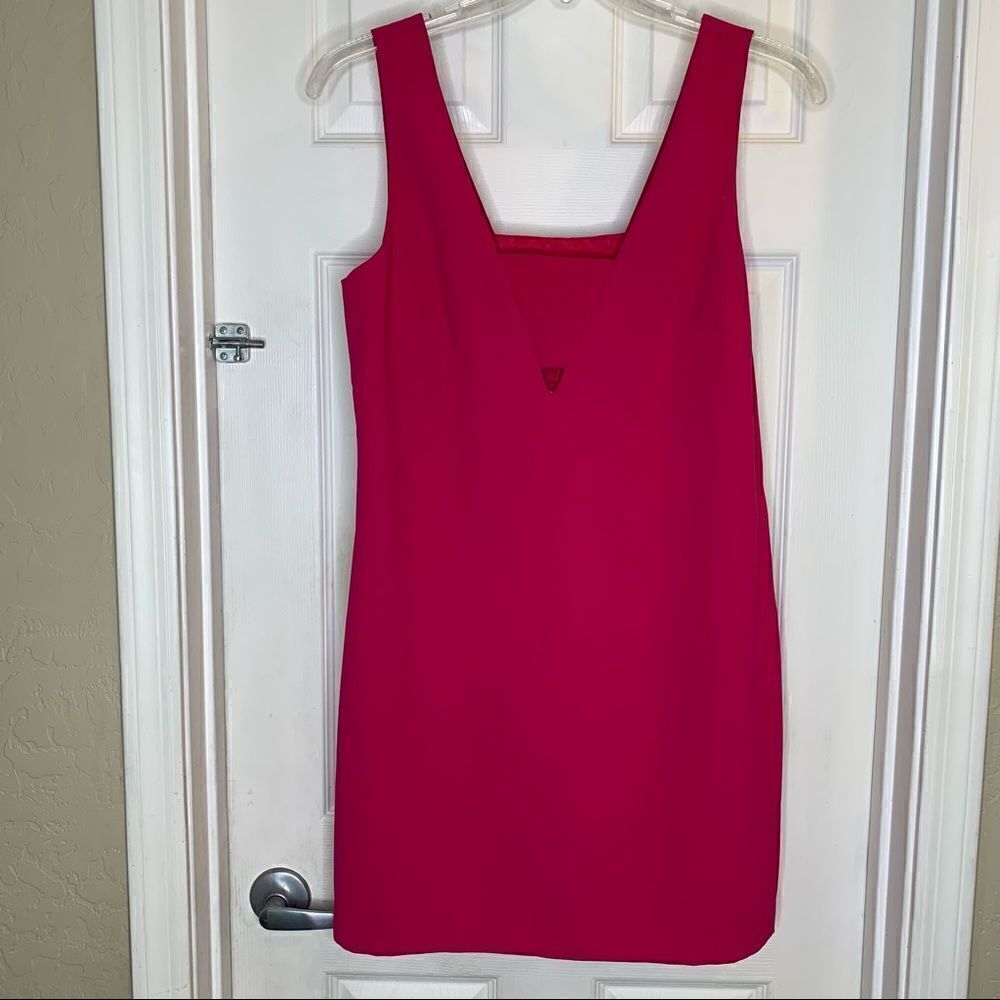 Trina Turk Fuchsia Dress Size 10 Keyhole Cutout